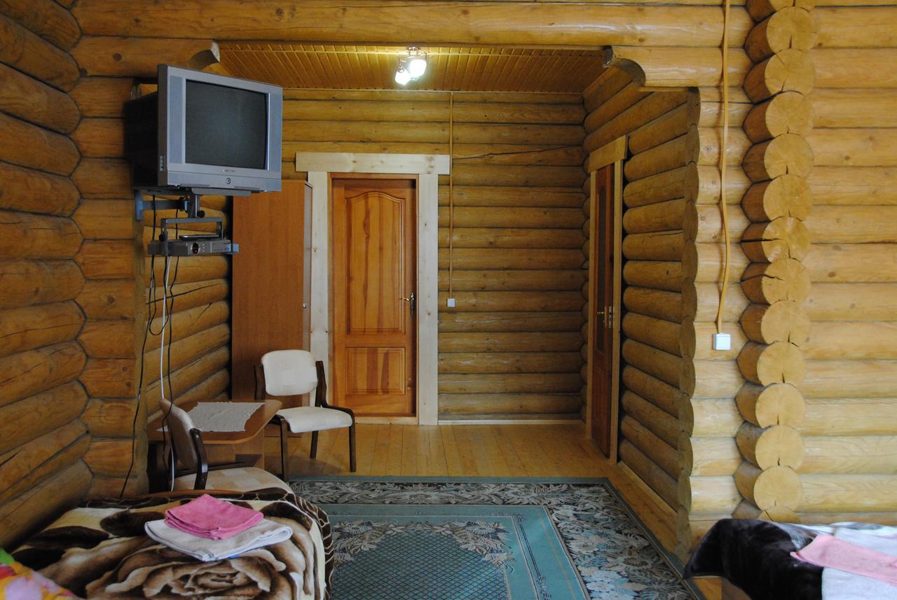 Hotel Крокус Мія Slawske Exterior foto