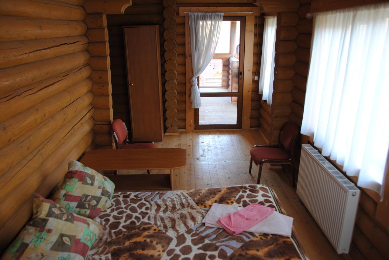 Hotel Крокус Мія Slawske Exterior foto